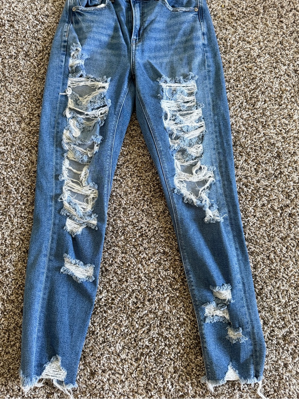 American Eagle Outfitters Women's Blue Ripped Skinny Jeans